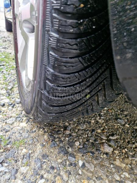 Volkswagen Passat B7 1,6tdi nav