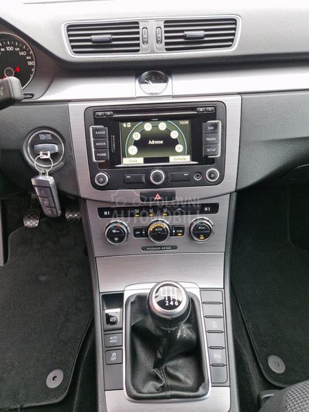 Volkswagen Passat B7 1,6tdi nav