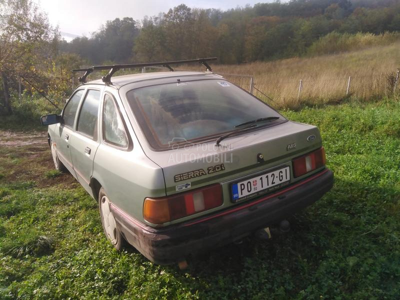 Ford Sierra 2.0i