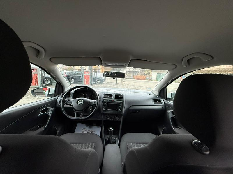 Volkswagen Polo 1.0b FirstClass