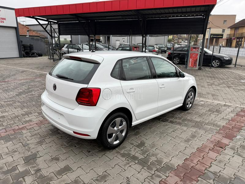 Volkswagen Polo 1.0b FirstClass