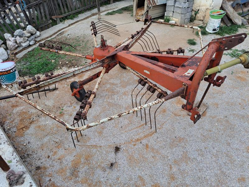 Kuhn Balerine sakupljači