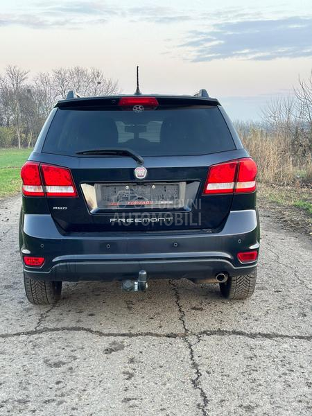 Fiat Freemont 