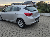 Opel Astra J 1.6 TDCI