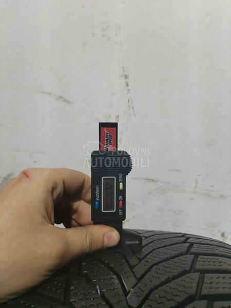 Nexen 225/40 R18 Zimska