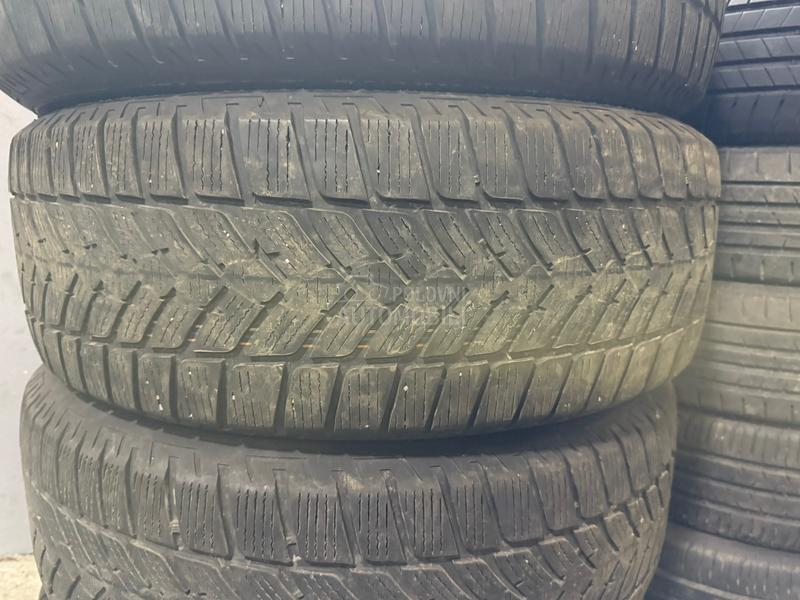 Fulda 235/65 R17 Zimska