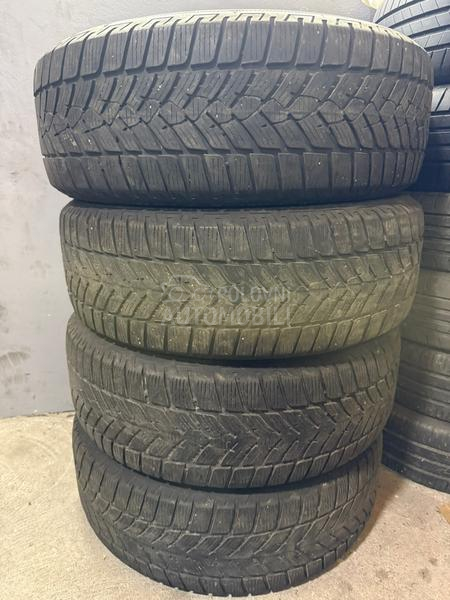 Fulda 235/65 R17 Zimska