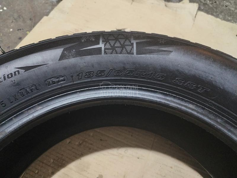 Nexen 185/65 R15 Zimska