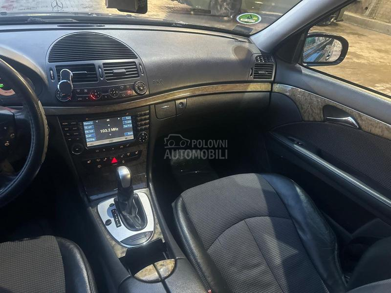 Mercedes Benz E 220 AVANGARD