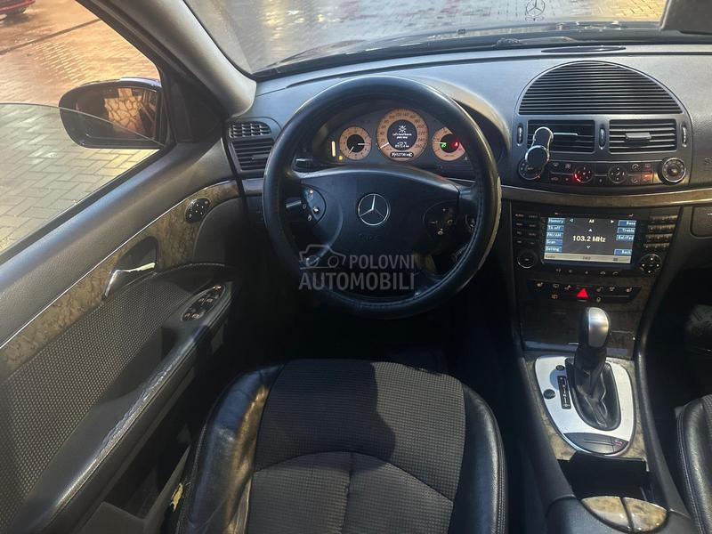 Mercedes Benz E 220 AVANGARD