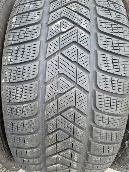 Pirelli 255/50 R19 Zimska