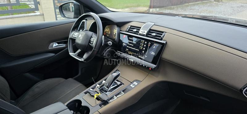 Citroen DS7 