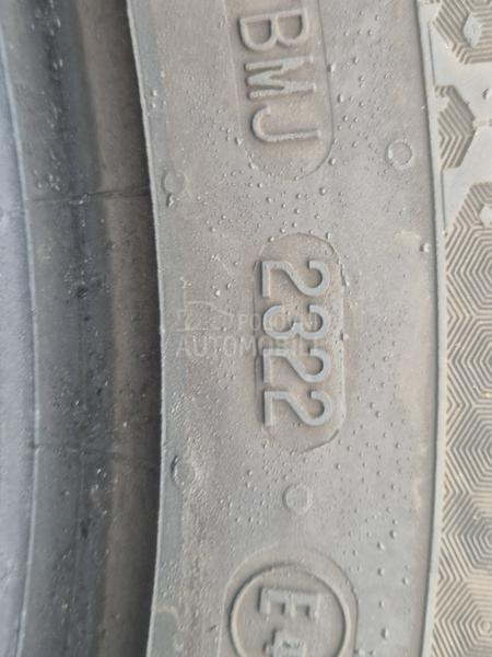 Continental 235/65 R17 Zimska