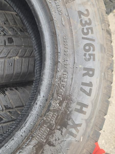 Continental 235/65 R17 Zimska