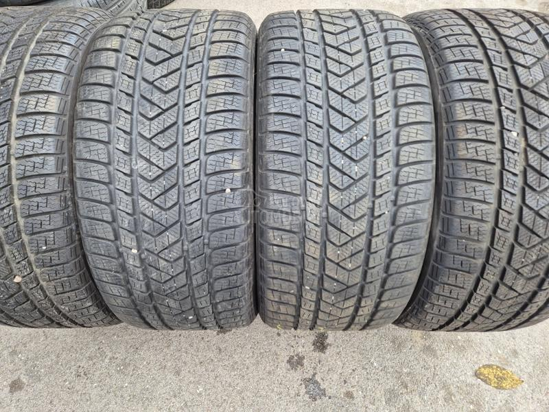 Pirelli 285/35 R20 Zimska