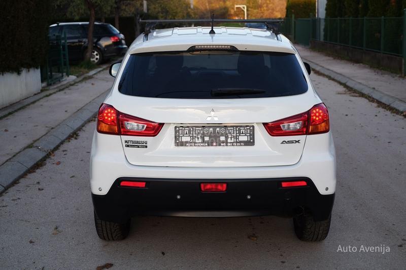 Mitsubishi ASX 1.8DiD 4x4 Nav CH