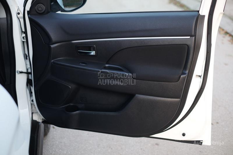 Mitsubishi ASX 1.8DiD 4x4 Nav CH