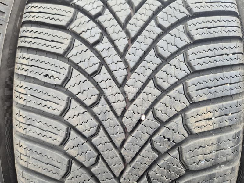 Bridgestone 205/55 R17 Zimska
