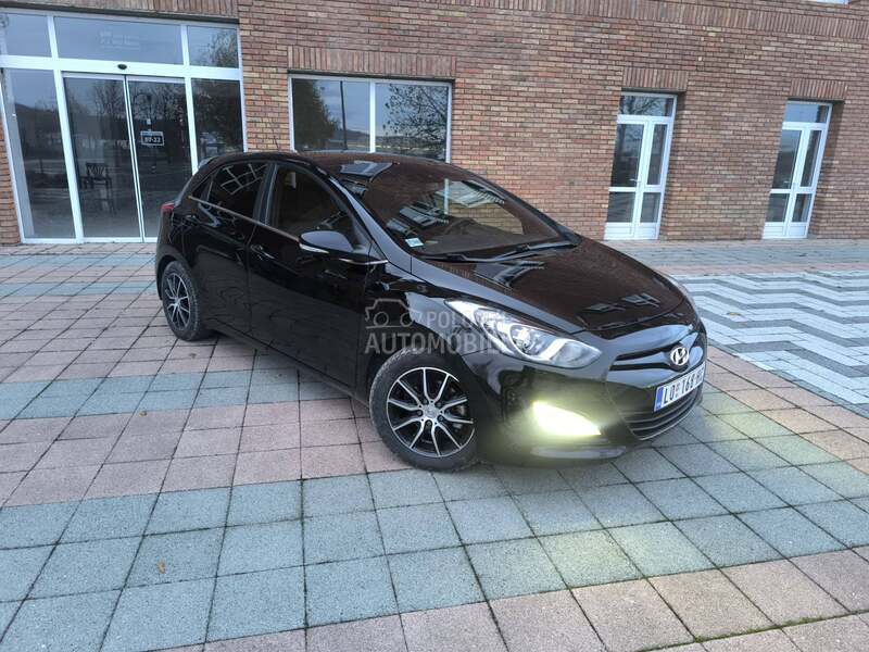 Hyundai i30 1.6crdi