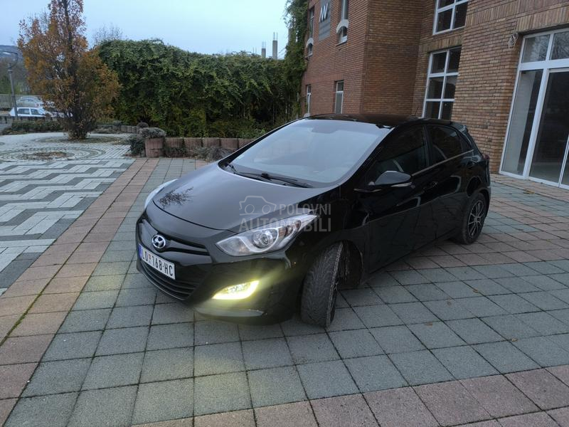 Hyundai i30 1.6crdi