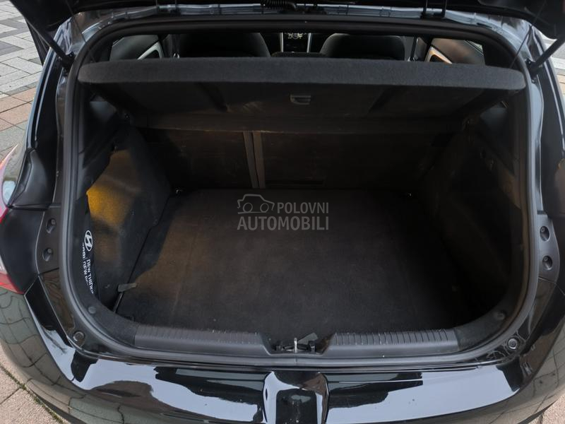 Hyundai i30 1.6crdi
