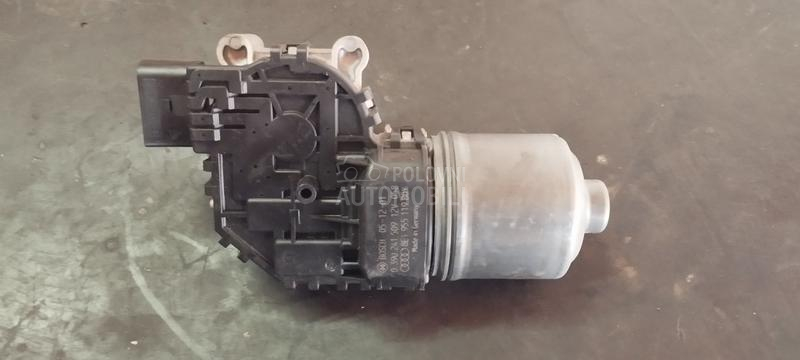 Motor za prednje brisace