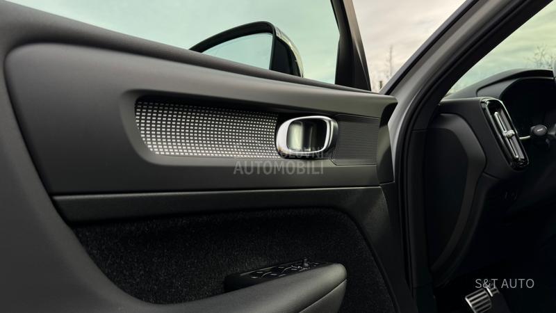 Volvo XC40 2.0/D3/R-DESING/FUL