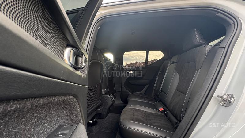 Volvo XC40 2.0/D3/R-DESING/FUL