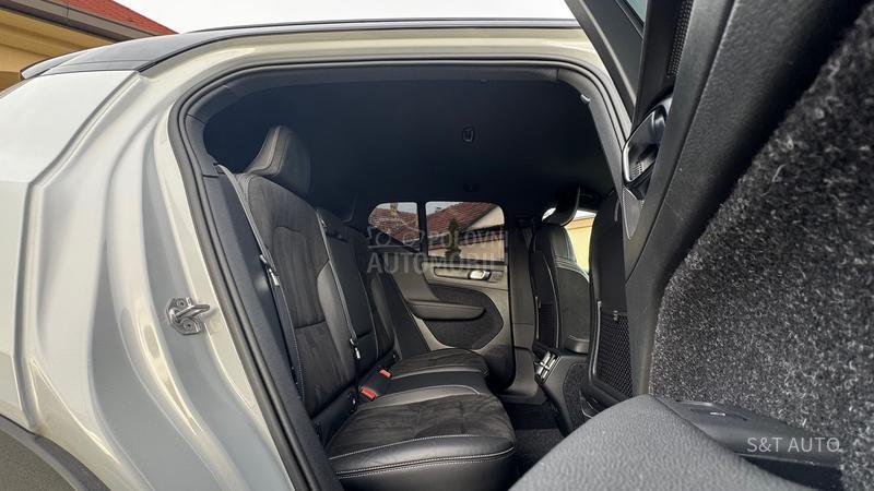 Volvo XC40 2.0/D3/R-DESING/FUL