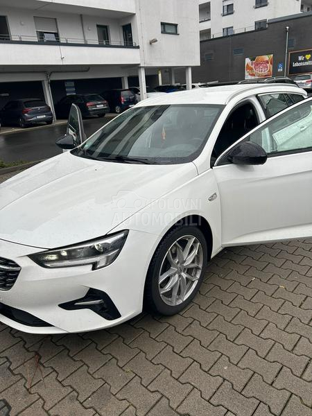 Opel Insignia 