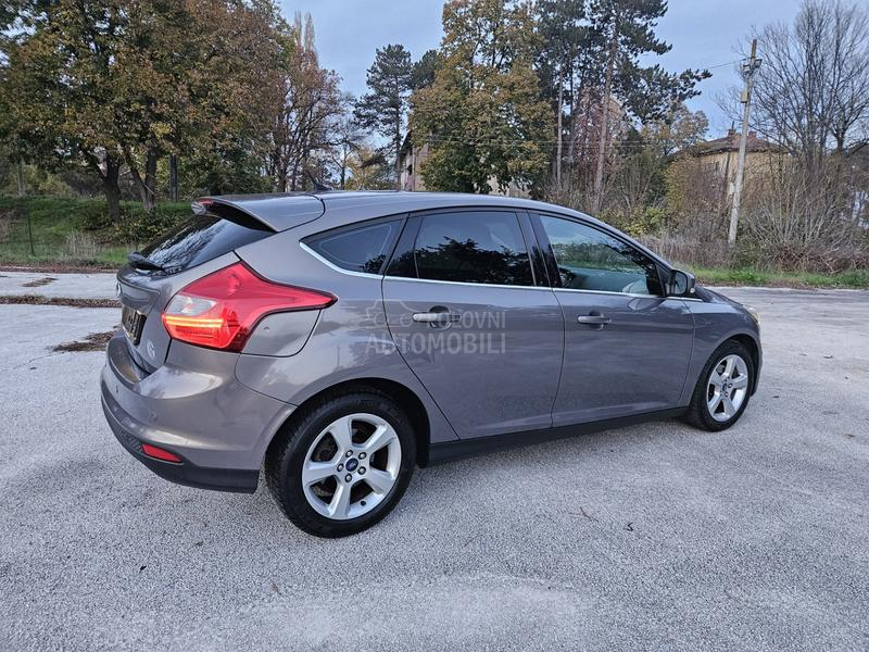 Ford Focus 1.6 TDI. FUL NOV