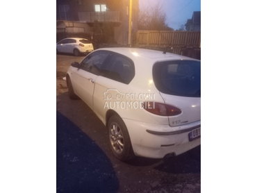 Alfa Romeo 147 T spark