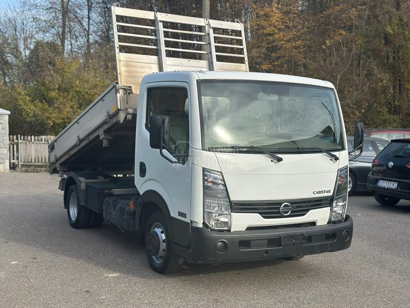 Nissan Cabstar