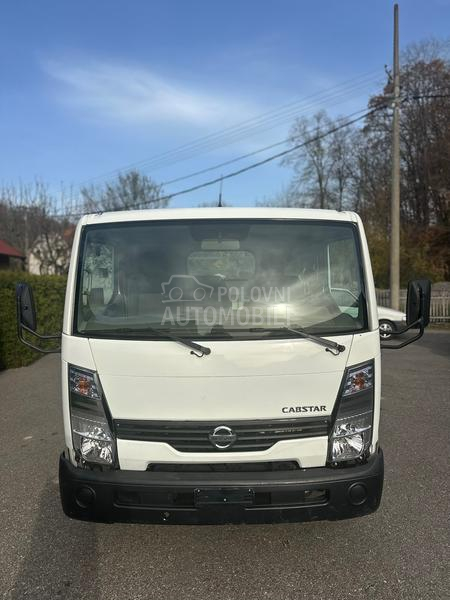 Nissan Cabstar