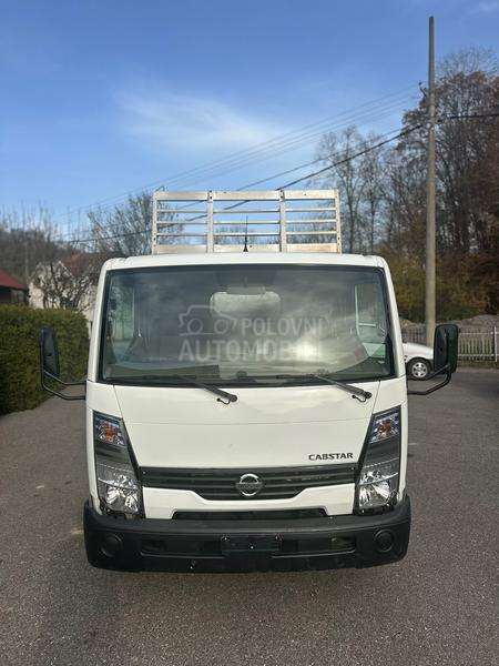 Nissan Cabstar