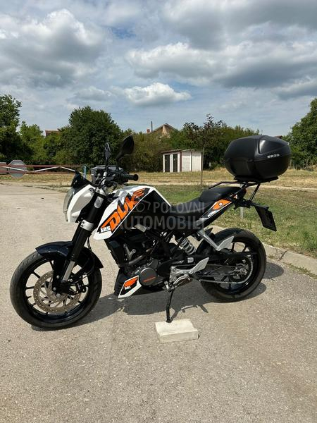 KTM Duke 125