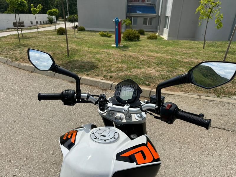 KTM Duke 125
