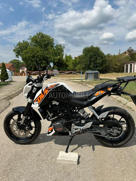 KTM Duke 125