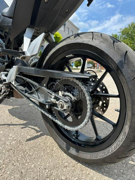 KTM Duke 125
