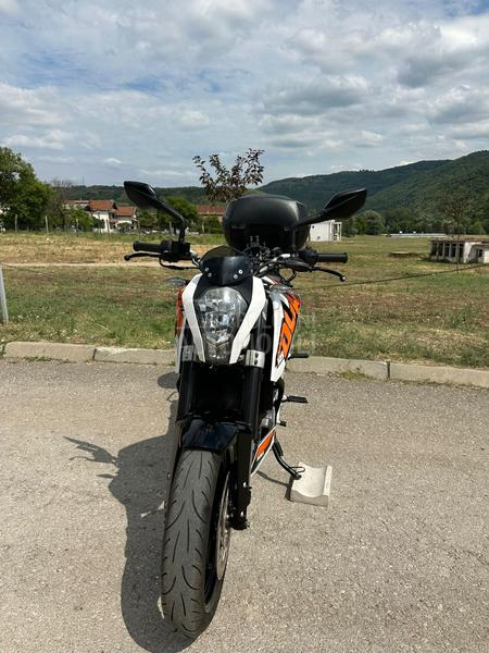 KTM Duke 125