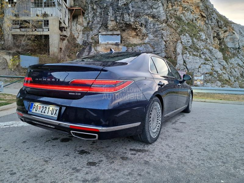 Genesis G90 HTRAC 3.8