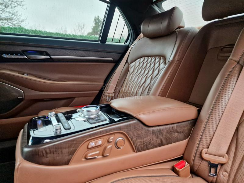 Genesis G90 HTRAC 3.8