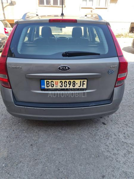 Kia cee`d sw 
