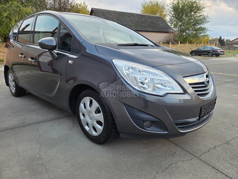 Opel Meriva 1.3CDTi  COSMO