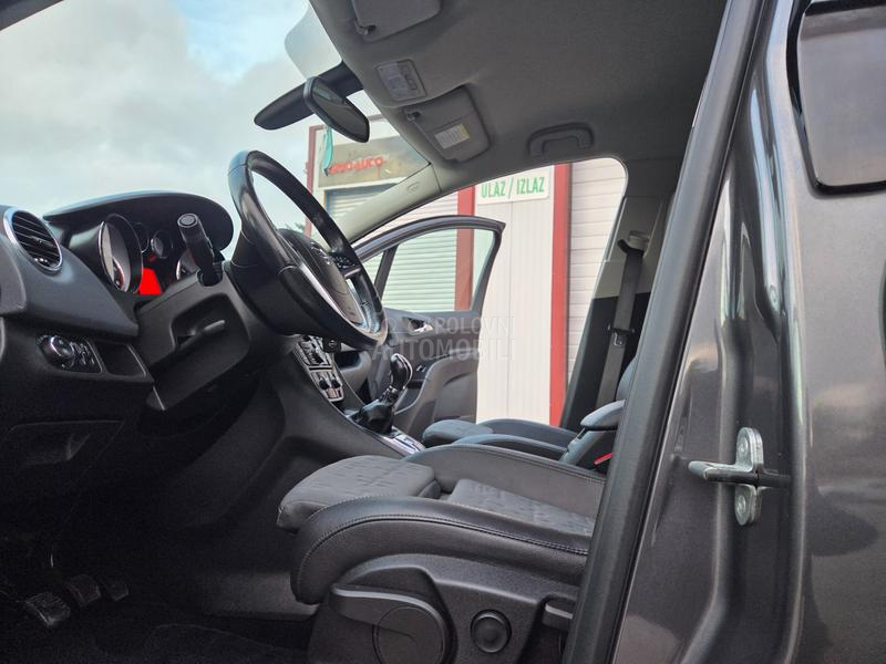 Opel Meriva 1.3CDTi  COSMO