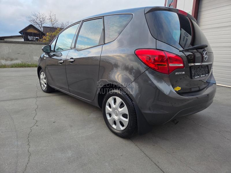 Opel Meriva 1.3CDTi  COSMO