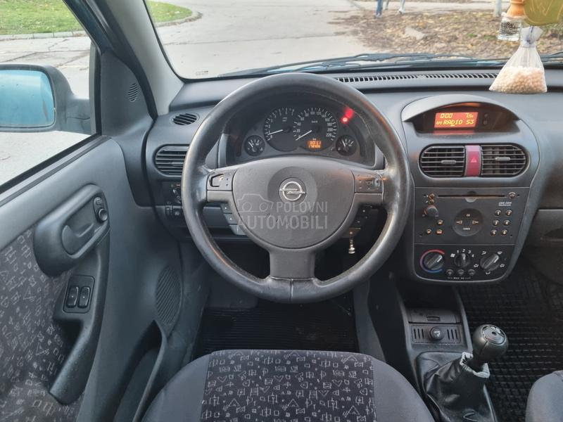 Opel Corsa C 1.4b/CH/BUKVALNO N0V