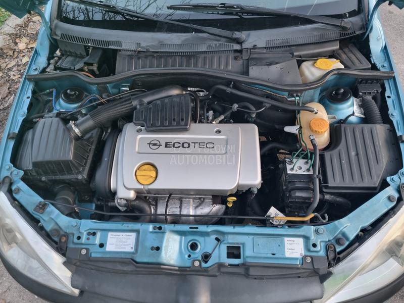 Opel Corsa C 1.4b/CH/BUKVALNO N0V