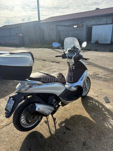Piaggio Beverly