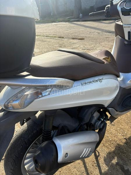Piaggio Beverly